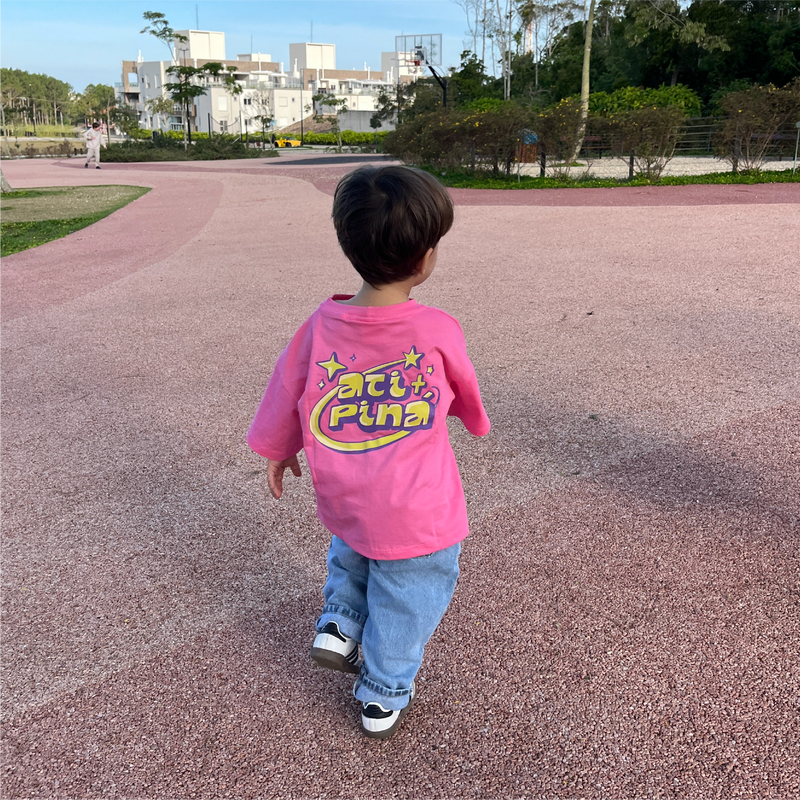 Camiseta infantil over Cósmica rosa, Ati+Piná, foto 3